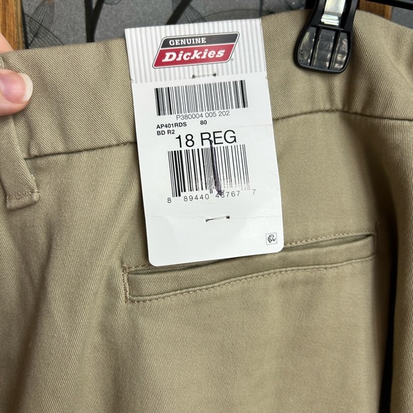Dickies Women's Perfectly Slimming Straight Leg Pants NWT size 18 - Picture 4 of 6